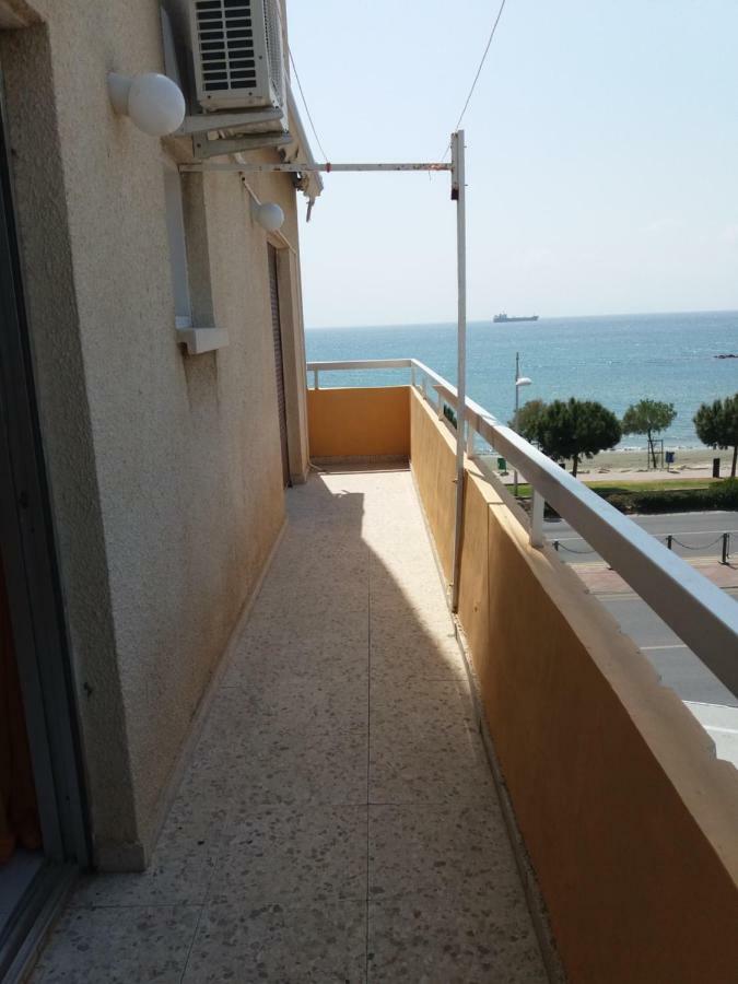 Apartamento Mediterranean Breeze Limassol Exterior foto